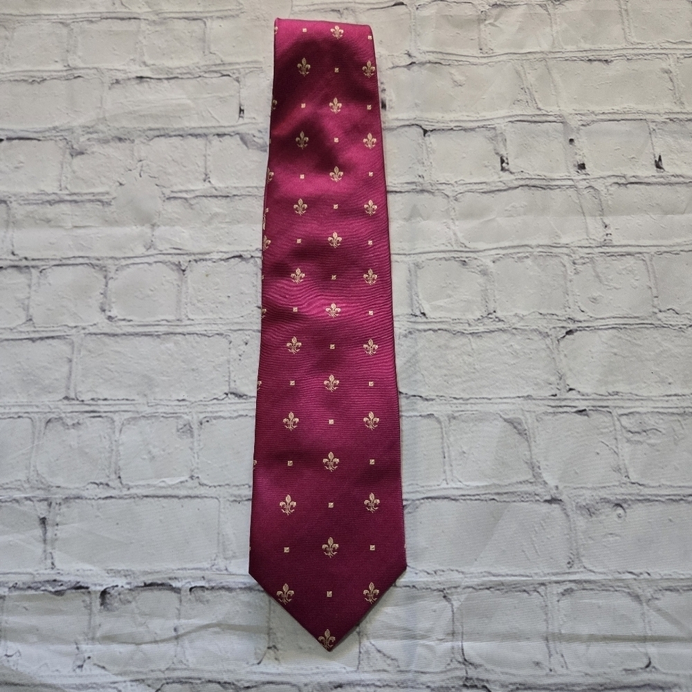 Fox & Chave Historic Royal Palaces Magenta Silk Neck Tie - Picture 7 of 8